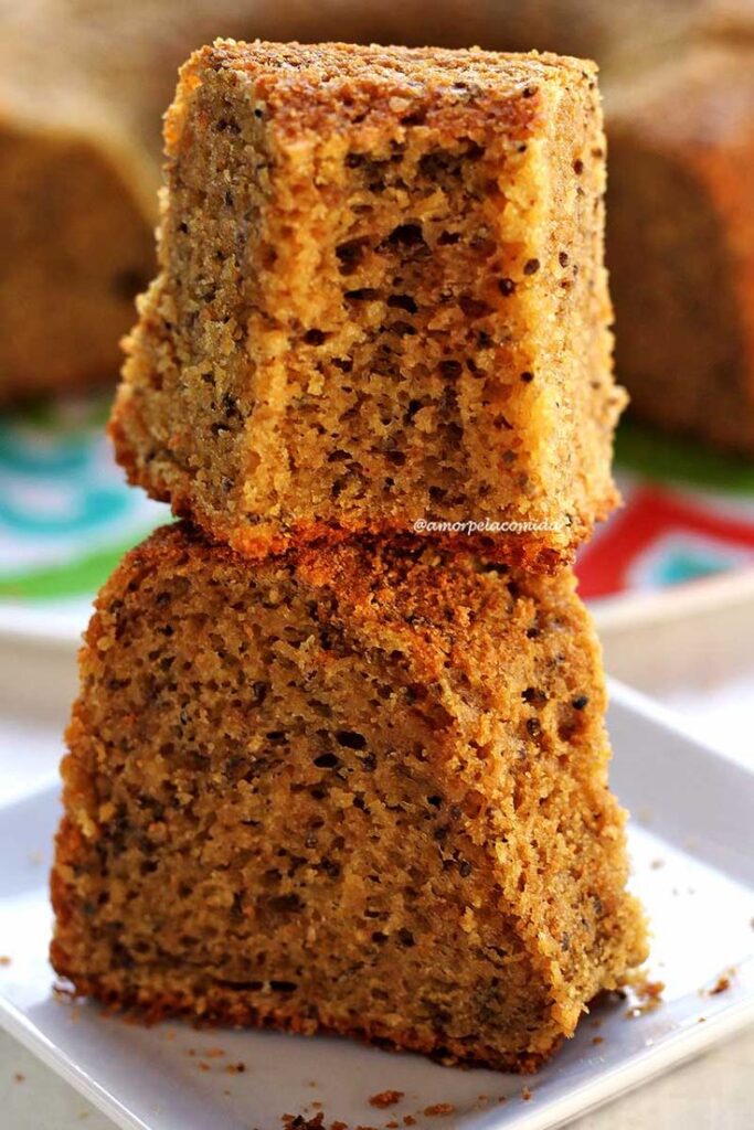 BOLO DE BATATA DOCE SIMPLES DE LIQUIDIFICADOR SEM GLÚTEN SEM LACTOSE